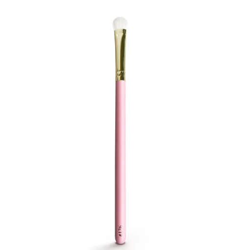 Clearance P.Louise #126 Flat Fluffy Smudger Brush Single Brushes