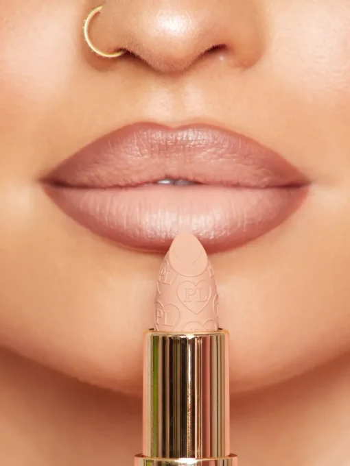 Hot P.Louise Kiss and Makeup Lip Kit Lip Liner|Lipstick