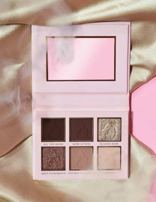 Fashion P.Louise We're Bringing The Smoke Palette Palettes